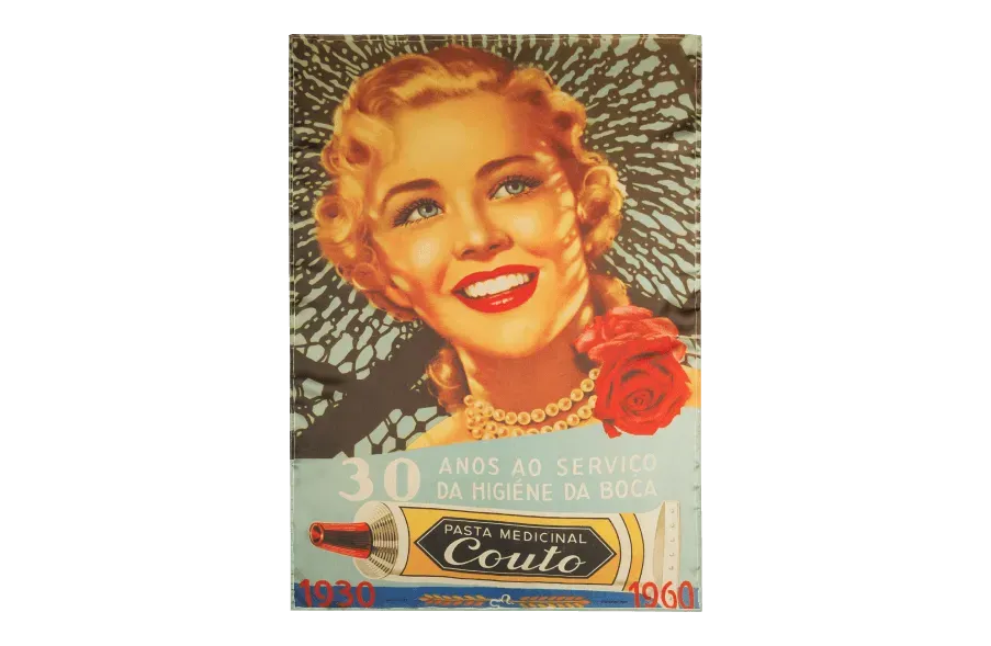 Couto Ref.2 satintørklæde 53x75 cm vintage print