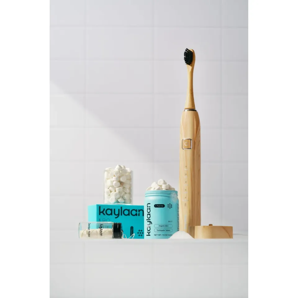 Kaylaan Fluoride Mint Starter Kit startsæt med elbørste
